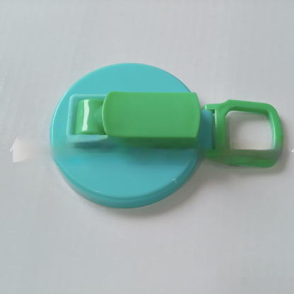 Snap-On Soda Can Lid With Straw