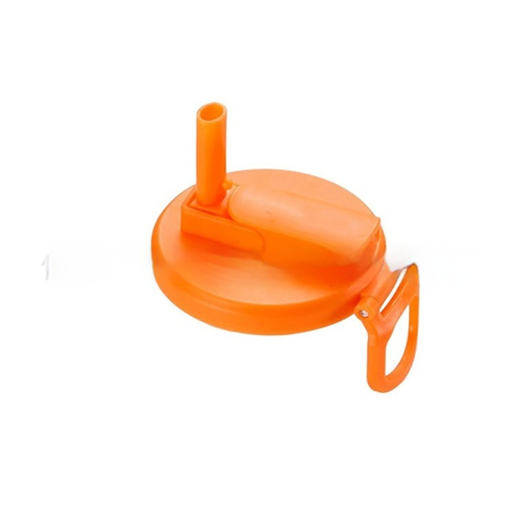 Snap-On Soda Can Lid With Straw